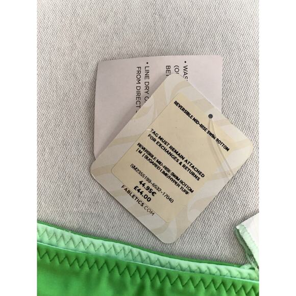 Fabletics Women’s Green Medium Mid Rise Cosmo Reversible Swim Botton New - Picture 7 of 7